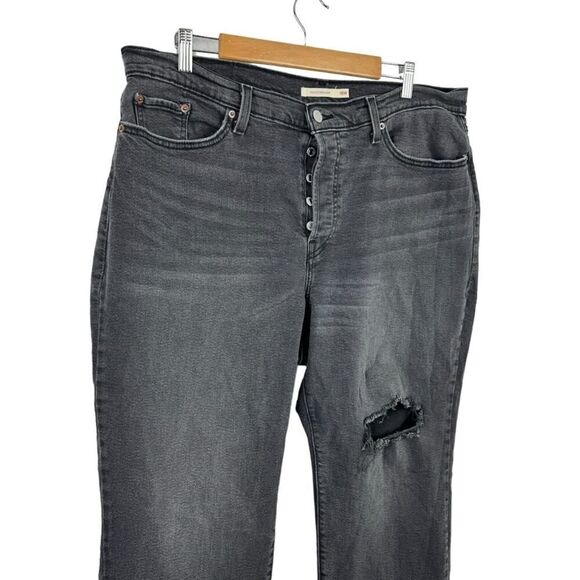 Levi’s Wedgie Straight Fit Jeans Plus Size 18W in Cut and Dry Black Distressed - Picture 5 of 16